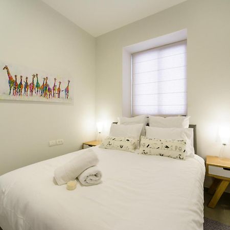 Sunny Luxury Apartments เทลอาวีฟ ภายนอก รูปภาพ
