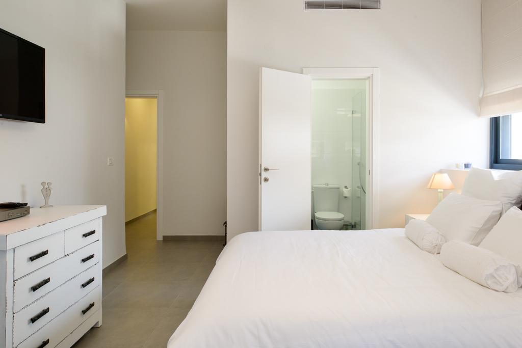 Sunny Luxury Apartments เทลอาวีฟ ภายนอก รูปภาพ