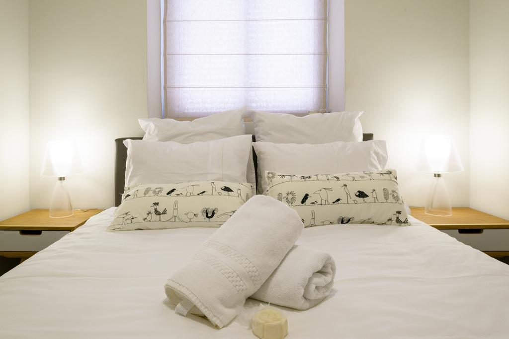 Sunny Luxury Apartments เทลอาวีฟ ภายนอก รูปภาพ