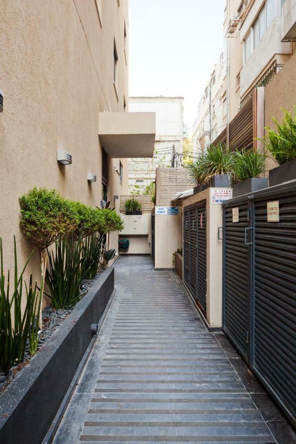 Sunny Luxury Apartments เทลอาวีฟ ภายนอก รูปภาพ